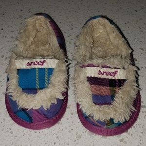 REEF Kids Slippers - Purple Plaid - Toddler Size 5